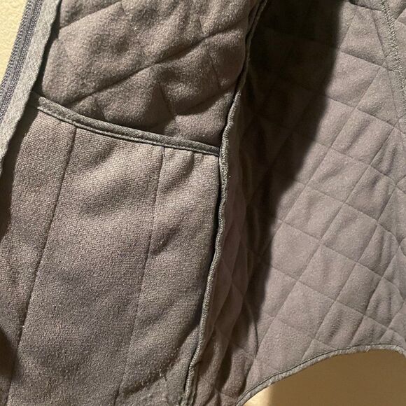 Van Heusen Women's Fitted Grey Vest Size Small - Picture 6 of 10